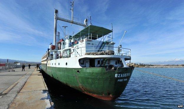 Italian Border Police (Guardia Di Finanza) check the ship Ezadeen the day after some 500 Syrian would be immigrants to disembark yesterday from this ship at Corigliano harbour on January 3, 2015