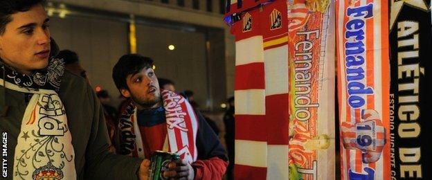 Fernando Torres scarves