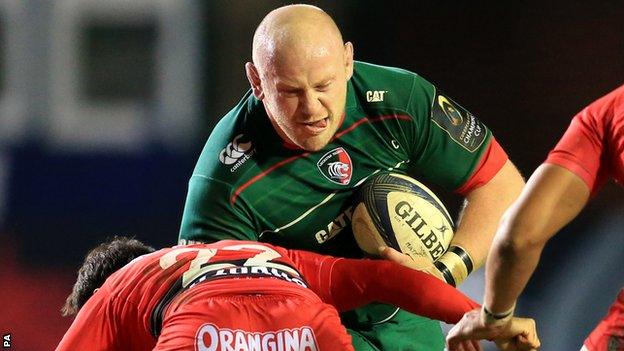 Dan Cole on the charge for Leicester against Toulon