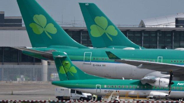 Aer Lingus planes on tarmac