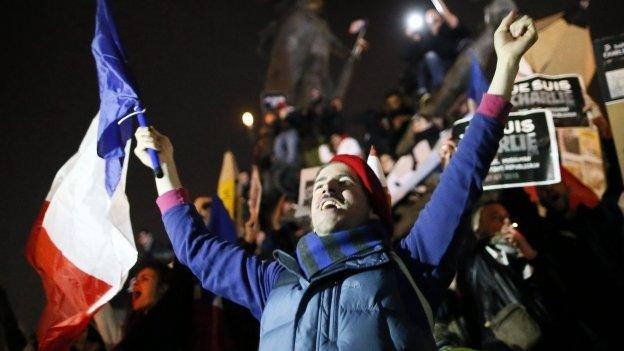 Mass rally for attack victims in Paris