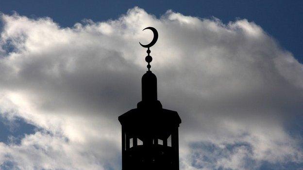 Minaret of East London Mosque