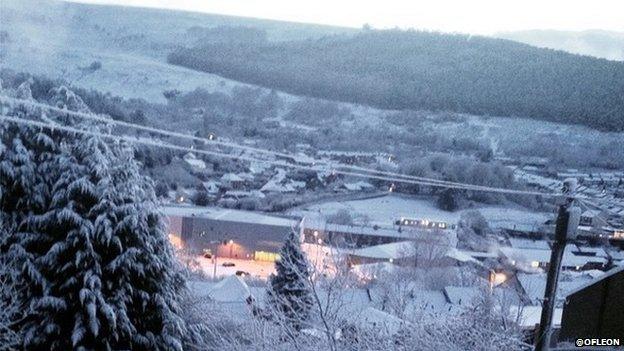 Abertillery and Cwmtillery snow