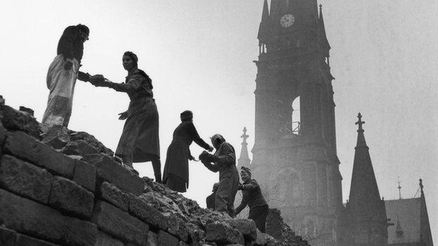 Reconstructing Dresden in 1946