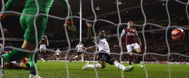 Danny Rose scores to put Tottenham 4-2 up against Burnley