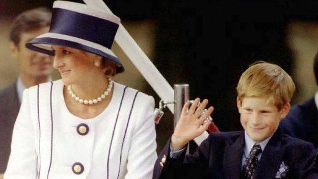 Princess Diana with son Harry in 1995