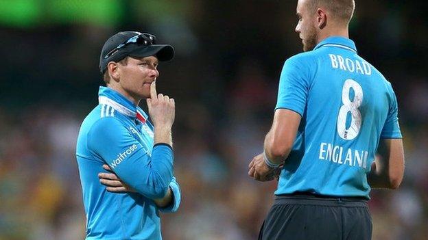 Eoin Morgan and Stuart Broad