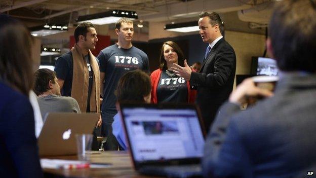 David Cameron meets entrepreneurs at a hub for tech start-ups in Washington