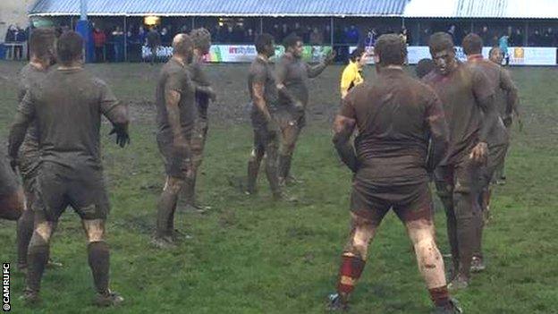 Mud match between Dings Crusaders and Cambridge