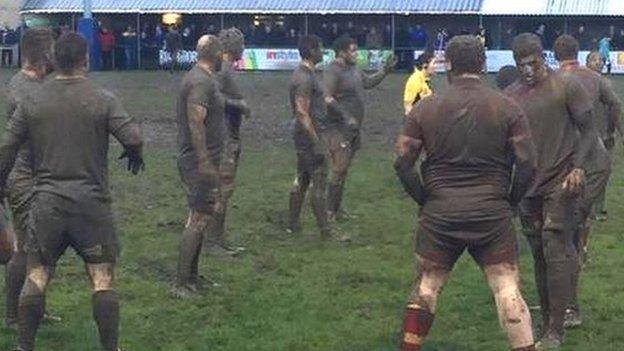 Mud match between Dings Crusaders and Cambridge