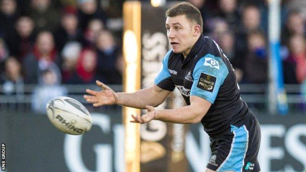 Duncan Weir in action for Glasgow Warriors