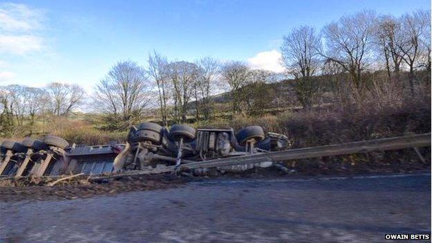 Overturned lorry