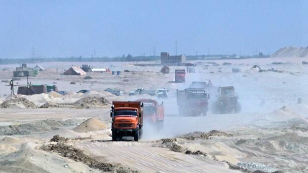 Construction of the second Suez Canal