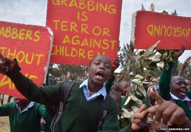 School children from the Lang'ata road primary school