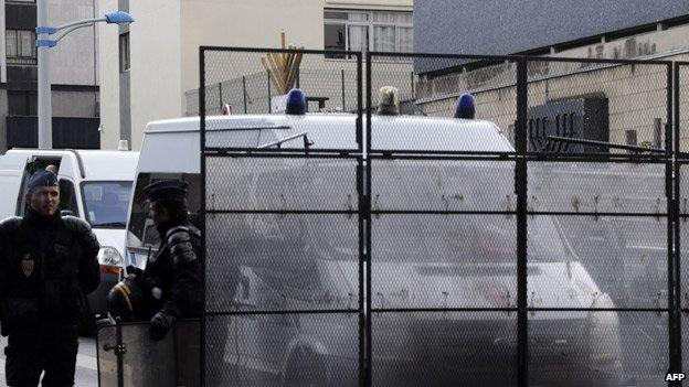 Police barrier in Sarcelles, July 2014