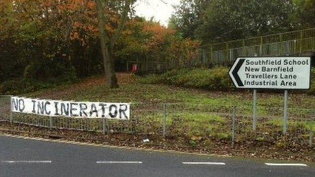 Sign near proposed incinerator site at New Barnfield