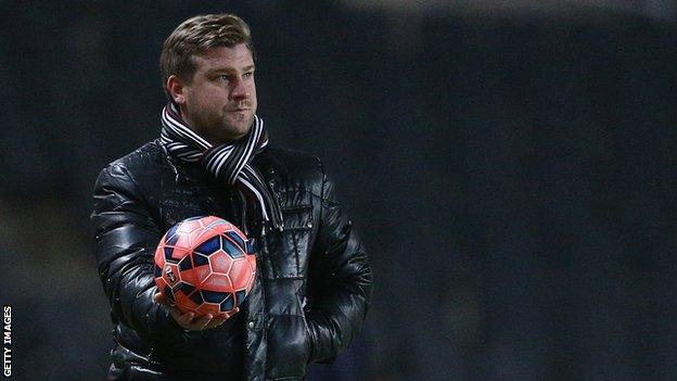 Karl Robinson