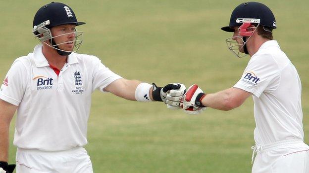 Ian Bell and Paul Collingwood