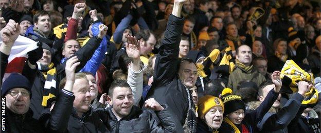 Cambridge United fans