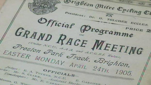 Race meeting notice