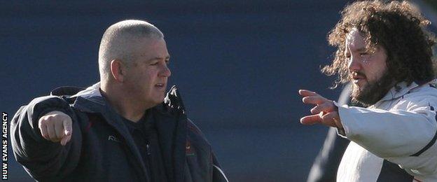 Warren Gatland and Adam Jones in 2008