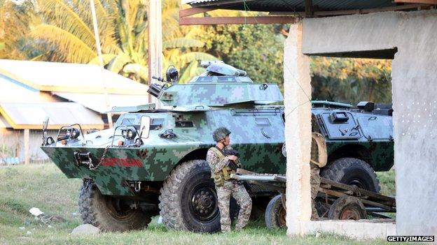 Army armoured vehicles in Mamasapano, Maguindanao Province, Philippines (25 Jan 2015)