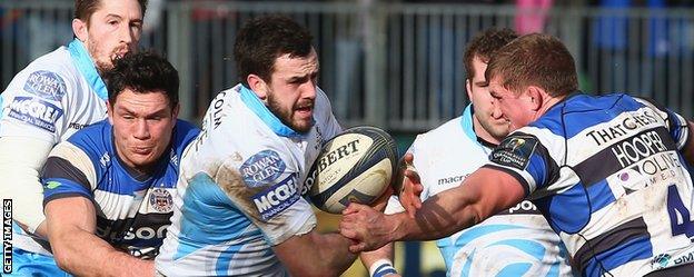 Alex Dunbar (centre) in action against Bath