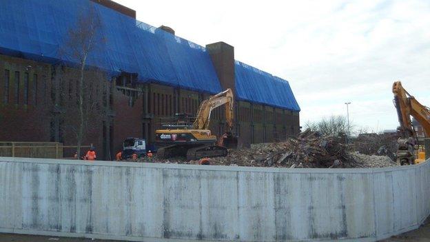 Greyfriars Bus Station demolition