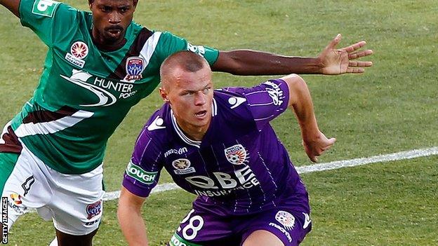 Darvydas Sernas in action for Perth Glory