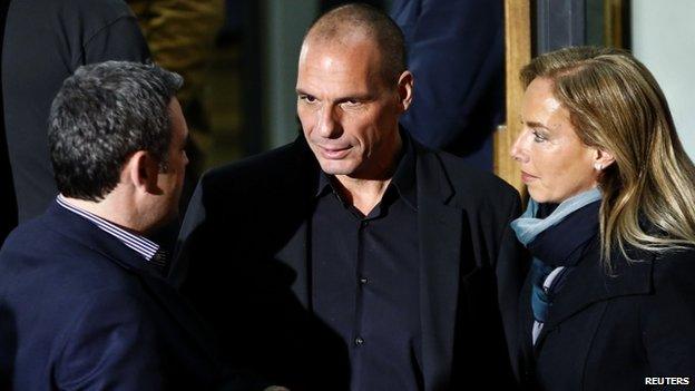 Yanis Varoufakis (C)