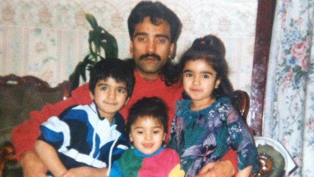 Manzoor Qadar with Suleman and Jabeen