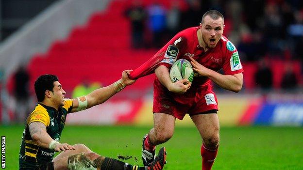 Ken Owens in action for Scarlets