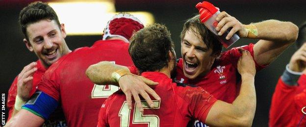 Alex Cuthbert (left), Leigh Halfpenny (second right) and Liam Williams (right)