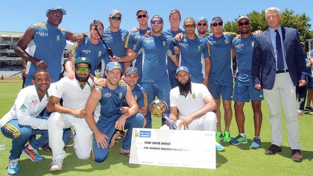 South Africa celebrate with the Test series trophy