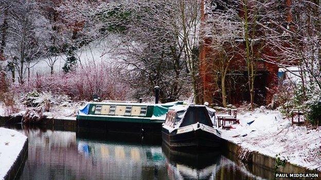Cauldon canal in Churnet Valley