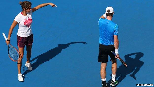 Mauresmo in training with Murray