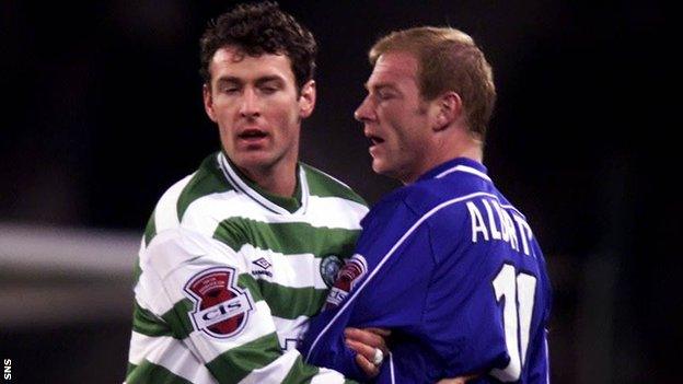 Chris Sutton and Rangers' Jorg Albertz