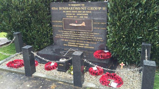 Memorial to American air force dead at Deenethorpe Airfield