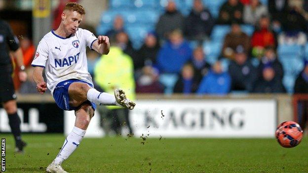 Eoin Doyle in action for Chesterfield