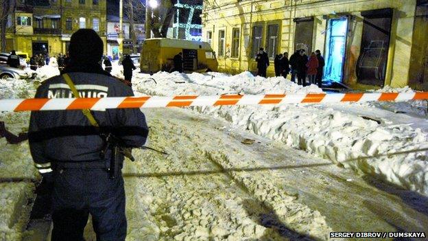 policeman at the scene