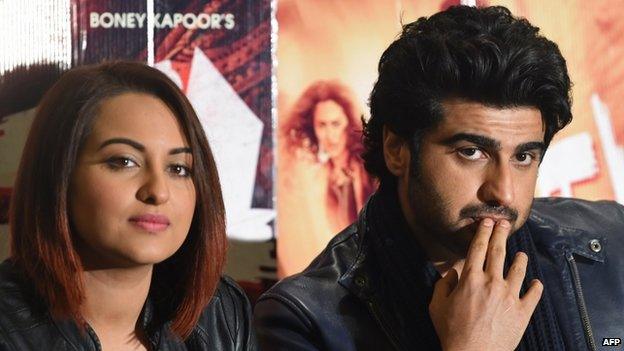 Sonakshi Sinha (left) and Arjun Kapoor were present at the AIB's "roast show"