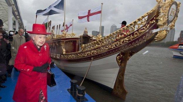 Queen with Gloriana barge