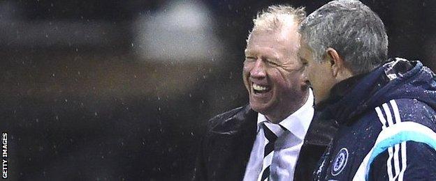 Derby head coach Steve McClaren (left) shares a joke with Chelsea manager Jose Mourinho