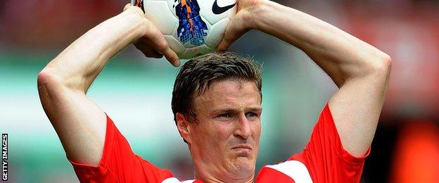 New Leicester defender Robert Huth