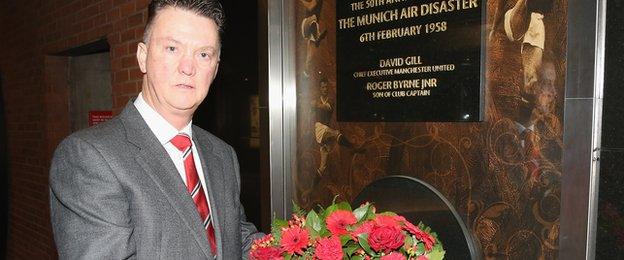 Manchester United manager Louis van Gaal lays a wreath to make the 57th anniversary of the Munich air crash