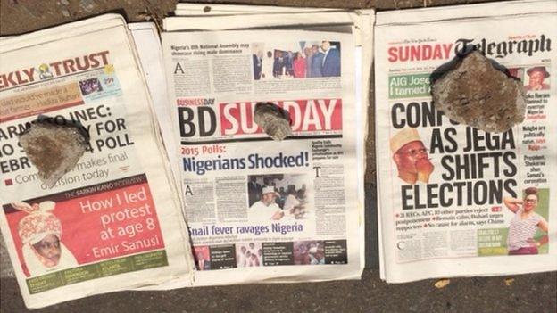 Nigerian newspapers report on a delay in elections