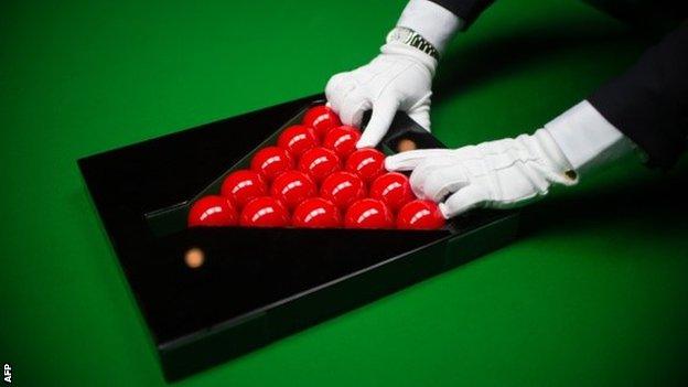 Snooker balls