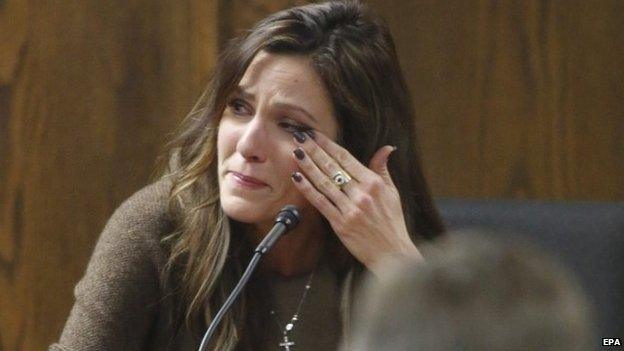 Taya Kyle the widow of Chris Kyle cries on the stand during court inside the Erath County Donald R. Jones Justice Center during the murder trial for Eddie Ray Routh Stephenville, Texas, 11 February 2015.