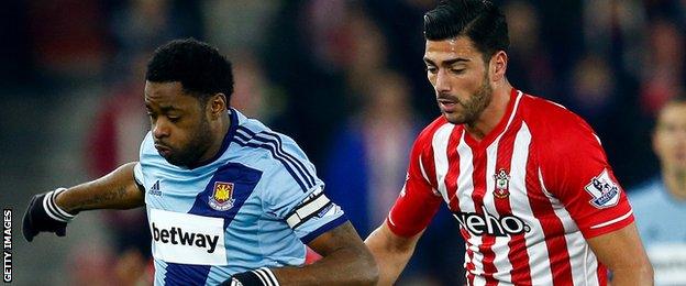 Alex Song and Graziano Pelle