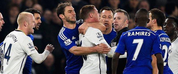 branislav Ivanovic clashes with James McCarthy